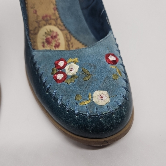 Seychelles teal leather and suede floral embroidered pumps size 10 - Picture 12 of 12